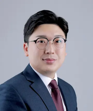 [메타리치 MRC의 보험 라운지] 5세대 실손보험, 갈아타는 게 답일까
