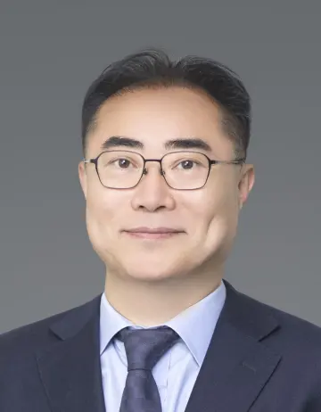 [최수영의 과실비율 구조보기] 선행차량 급제동 vs 후행차량 추돌… 법원 “8:2 책임”