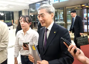 신현송 한은 총재, 은행장 16명과 첫 간담회…“현장 얘기 많이 들어”